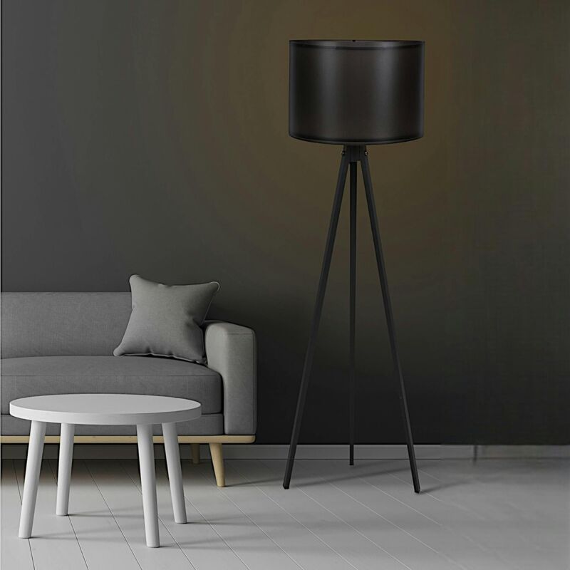 Pier Import – Lampadaire trépied noir moderne 145 cm – Abat-jour polyester 38 cm – Pieds en MDF mélaminé – Câble 200 cm – Protection IP20 Pier Import – Lampadaire trépied noir moderne 145 cm – Abat-jour polyester 38 cm – Pieds en MDF mélaminé – Câble 200 cm – Protection IP20