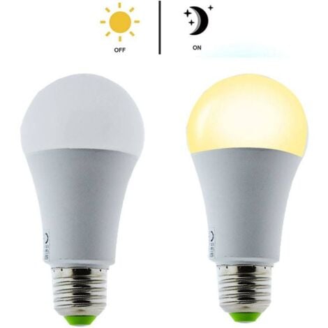 BARCELONA LED Lampadina LED E27 con sensore crepuscolare 7W A60 - Bianco Neutro