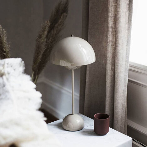 Lámpara de mesa decorativa para el hogar, luz LED de mesita de noche, estilo nórdico minimalista, diseño danés, flores, para sala de estar y dormitorio,Iron,CHINA