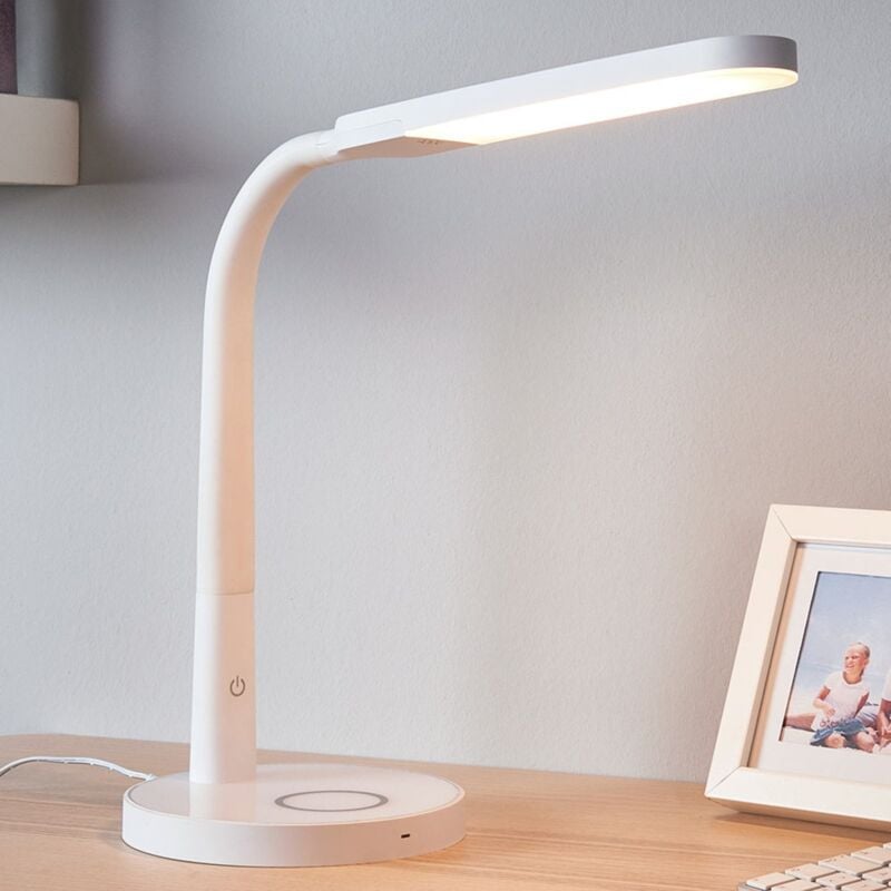 

Lámpara de mesa LED Maily en blanco, conexión USB