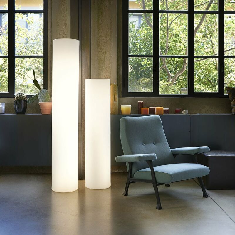 

Lámpara de pie cilíndrica luminosa de diseño moderno Fluo | Talla: 40 - Slide