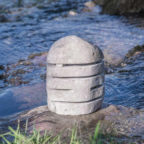 Lámpara de piedra de rí­o para jardí­n 30-35 cm