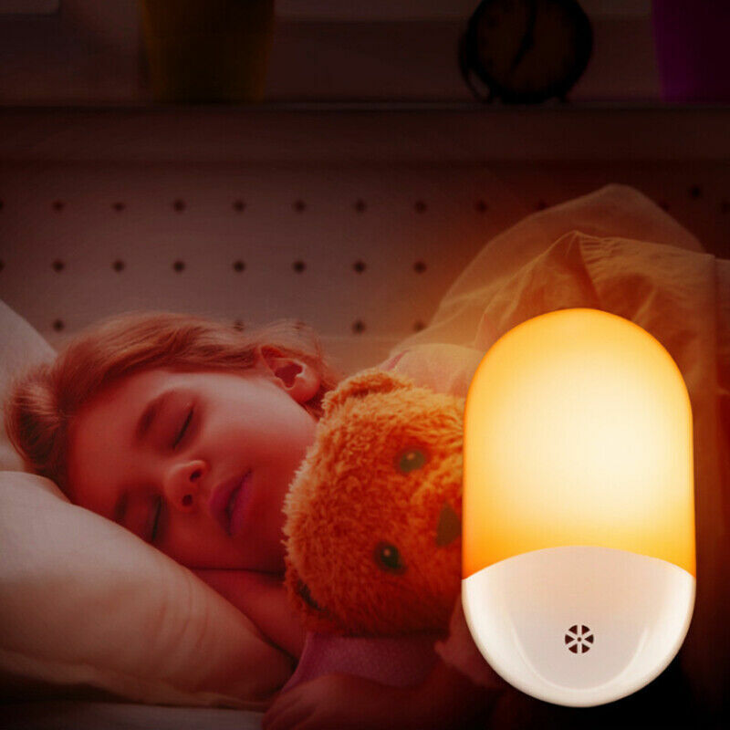 

Litzee - Lámpara del sensor crepuscular del dormitorio de los niños de la luz de la noche del mini zócalo del LED