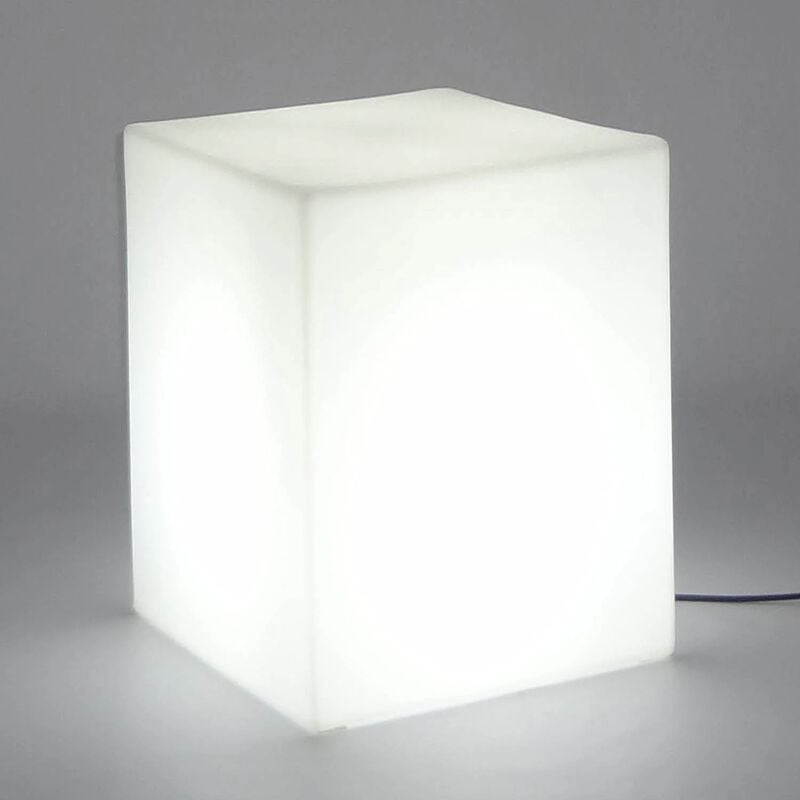 

Lúzete - Lámpara Exterior Cuby 53 Cable Luz Fría