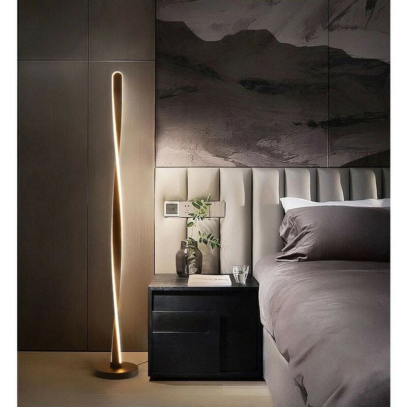 

Bh Design - Lámpara SABIK, de pié, negra, led 65 w