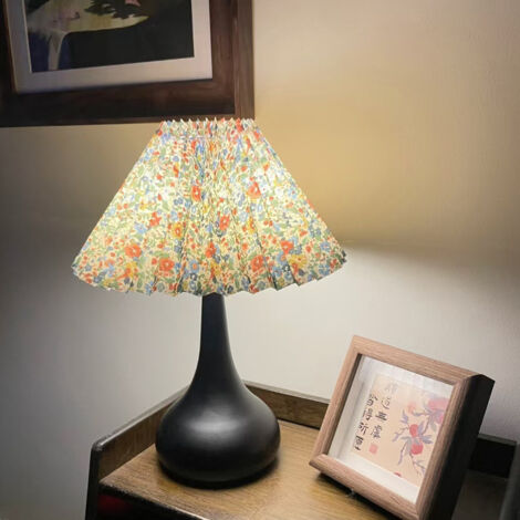 Lampe de bureau LED sans fil, rechargeable et tactile, avec trois couleurs réglables, fonction de variation d'intensité et abat-jour à motif floral.