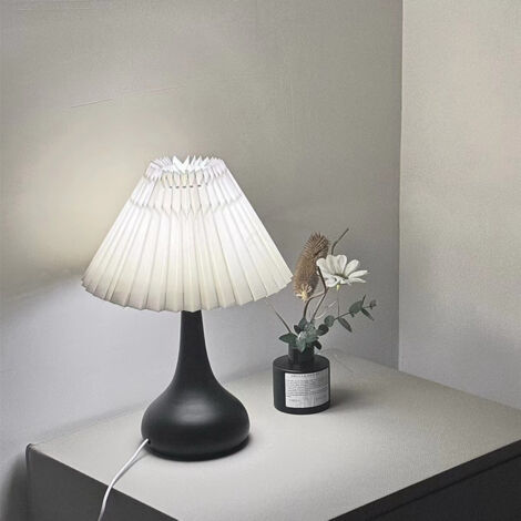 Lampe de bureau LED sans fil, rechargeable, tactile, base en métal, trois couleurs réglables avec gradation progressive, abat-jour plissé blanc cassé.