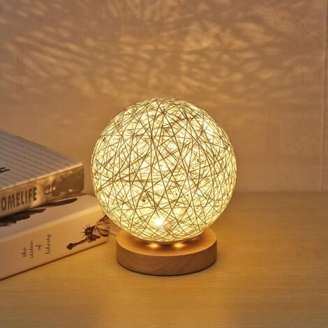 Lampe de table en bois, lampe de table USB avec abat-jour sphérique en rotin travaillé à la main lampe de lune en bois pour chambre à coucher décorative de table de chevet (blanc)