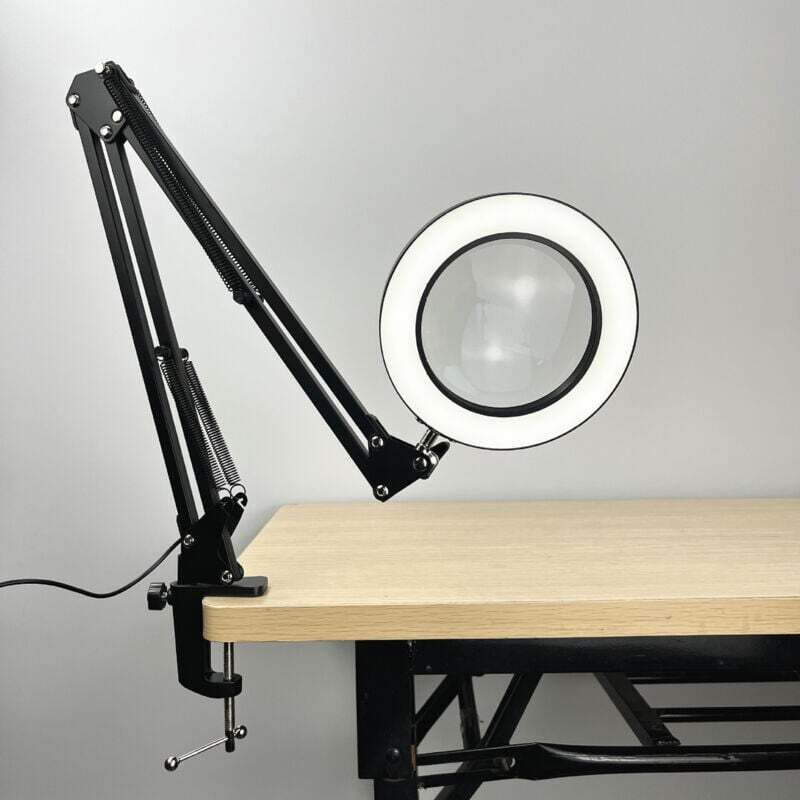 Lampe Loupe, Lampe de Bureau avec Loupe 10X et LED, LOupe Eclairante avec Pince en Métal et Bras Pivotant Réglable, 3 Modes de Couleur,10 Niveaux de