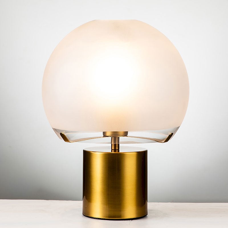 Lampe Nevora métal doré 25x25x33cm