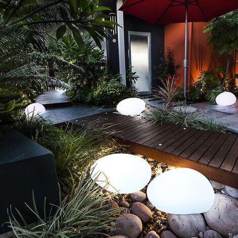 Lampe solaire de jardin RGB télécommandée - Boule lumineuse extérieure étanche et réglable avec 16 couleurs pour balcon et décoration de fête