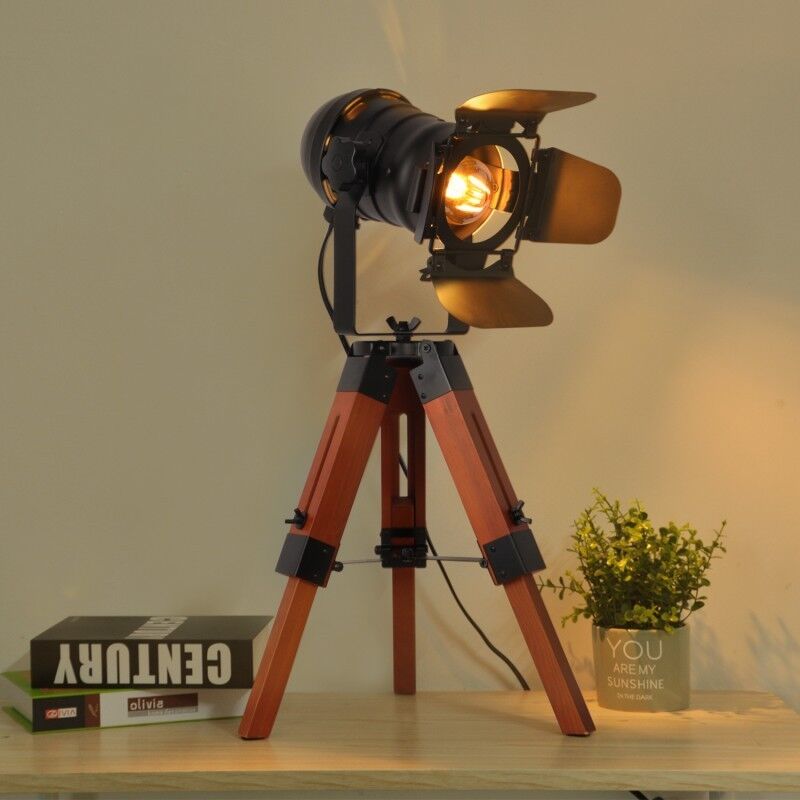 Barcelona Led - Lampe sur pied 'Cinéma 2'