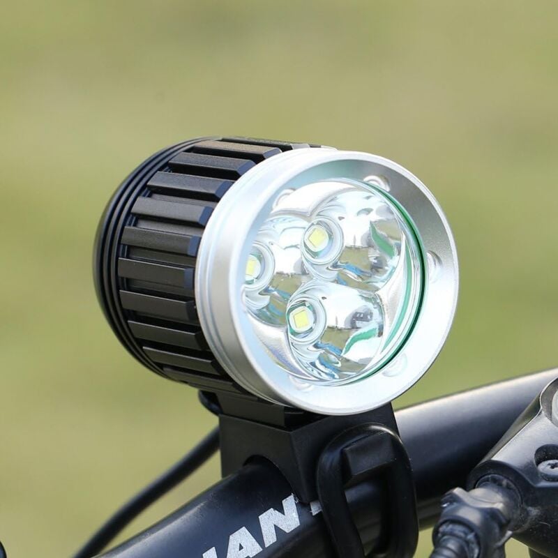 Lampe vtt led Puissante Lampe Vélo Eclairage vtt Phare Vélo led Rechargeable Etanche 4000 lm 3 T6 cree xm-l de 4 Mode de Lumière+Batteries