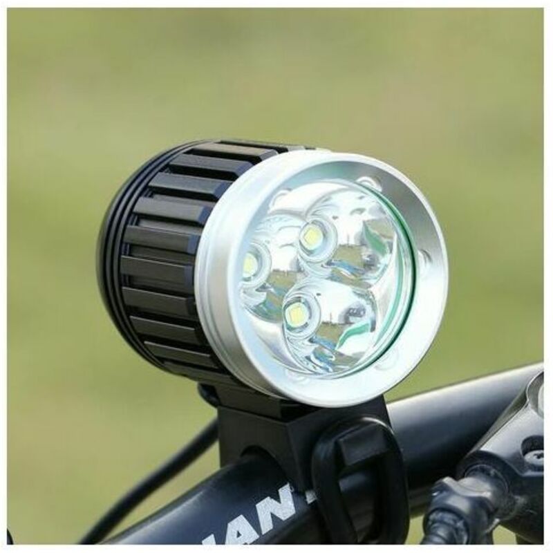 VURAHOME - Lampe VTT LED Puissante Lampe Vélo Eclairage VTT Phare Vélo LED Rechargeable Etanche 4000 LM 3 T6 CREE XM-L de 4 Mode de Lumière+Batteries