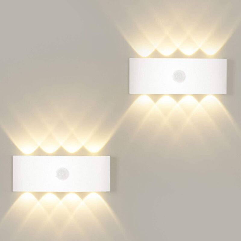 LangRay 8W Applique avec Détecteur de Mouvement,Allumage et Extinction Automatiques Applique Blanc Chaud 3000K,Lampe Mural Capteur d'éclairage pour