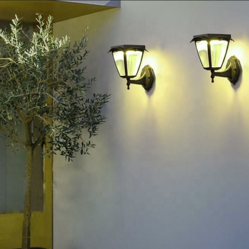 Lanterne Solaire Connectée Murale rgbw IP54 Silamp