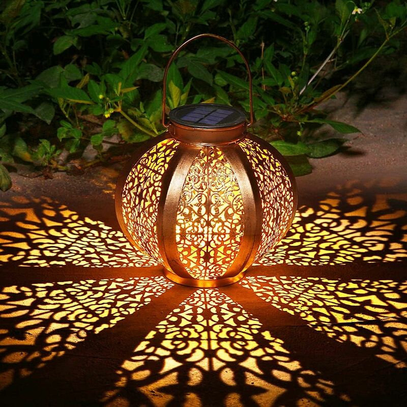 Large Solar Lantern Garden Decoration Outdoor Waterproof Solar Light Patio Decorative Metal Patio Lamp for Lawn Patio Party Decorations