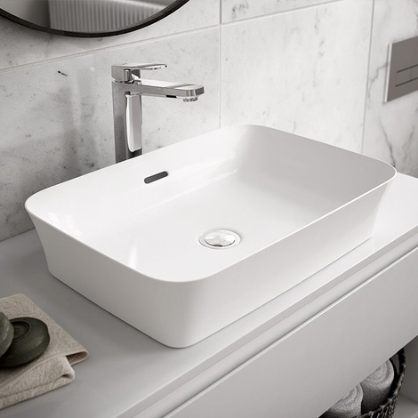 Misure Lavandino Bagno Standard.Lavabo Da Appoggio In Diamatec 55x38 Con Troppopieno Ideal Standard Ipalyss Bordo Sottile 3 Mm E139401