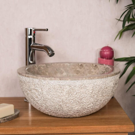 Les clés pour une salle de bains petit studio de luxe