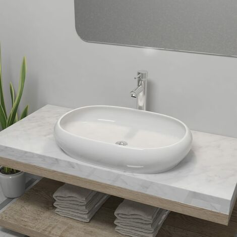 Specchio bagno regolabile rotondo Cipì. Specchi da parete ovale in ottone  cromato, ideali per i mobili