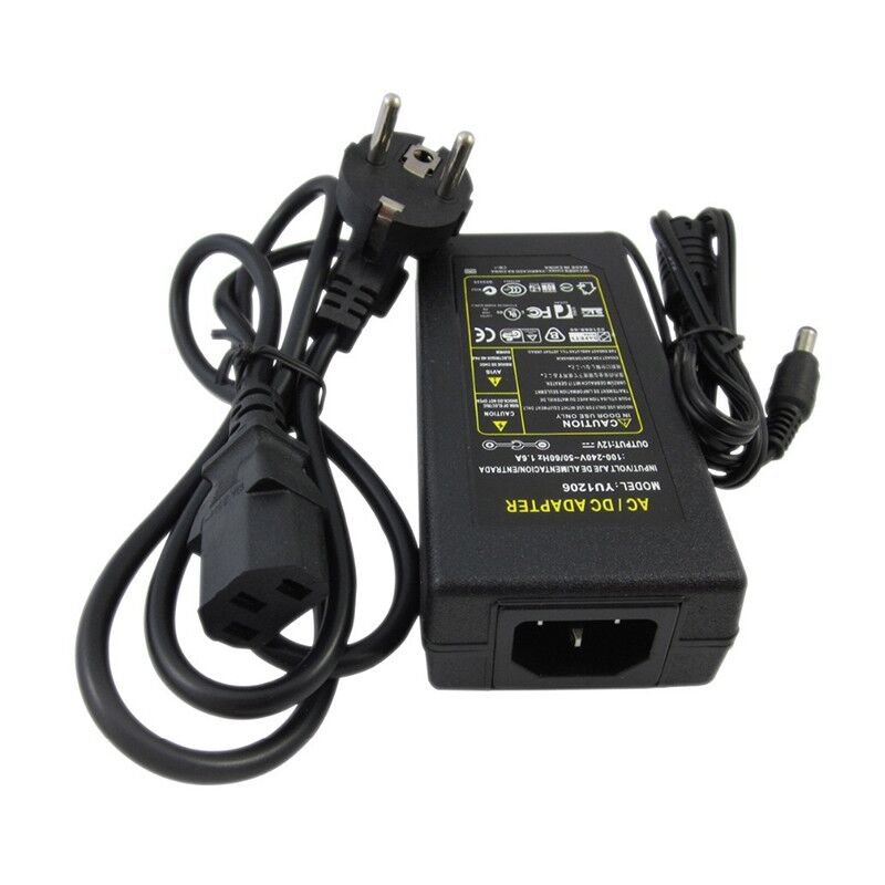 

LE150 Fuente de alimentación 12V/8A con cable