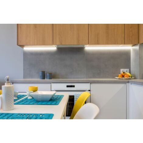 NINO LEUCHTEN LED Lichtleiste Mara 120 cm, weiß, 18 Watt LED-Leisten