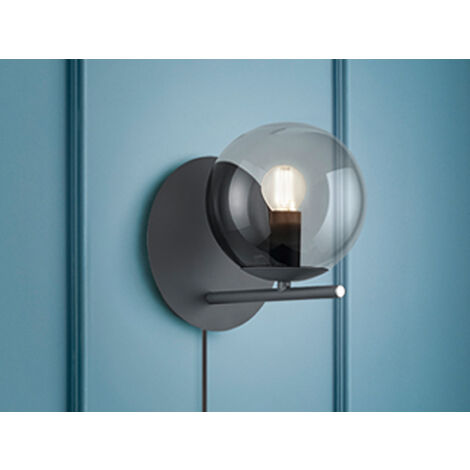 LED Wandleuchte in Anthrazit mit Lampenschirm Glaskugel Rauchfarbig, Höhe 21cm