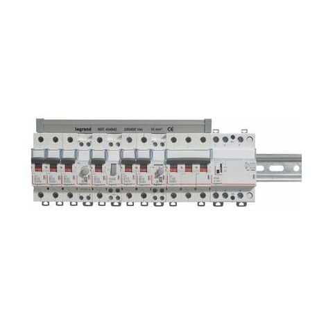 Legrand – Disjoncteur tripolaire 16A LEG407829 – Courbe C – Tension 400V – Connexion vis/vis – Pouvoir de coupure 10kA – Compatible peignes HX³ - TRAD 4 P