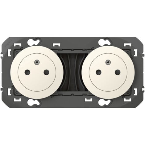 LEGRAND Double prise de courant 2P+T Surface dooxie 16A précâblées finition blanc emballage blister (095218)