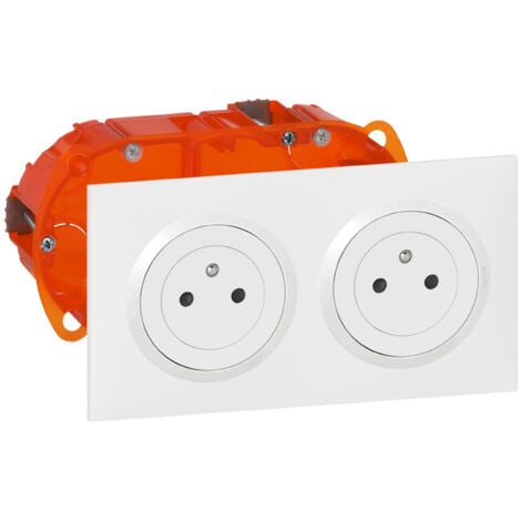 Legrand - Kit double prise de courant 2P+T Surface dooxie 16A précâblées finition blanc