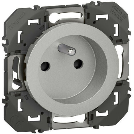 Legrand – Prise de courant 2P+T aluminium encastrée – IP20 IK04 – 16A 250V – Connexion à vis – 600437