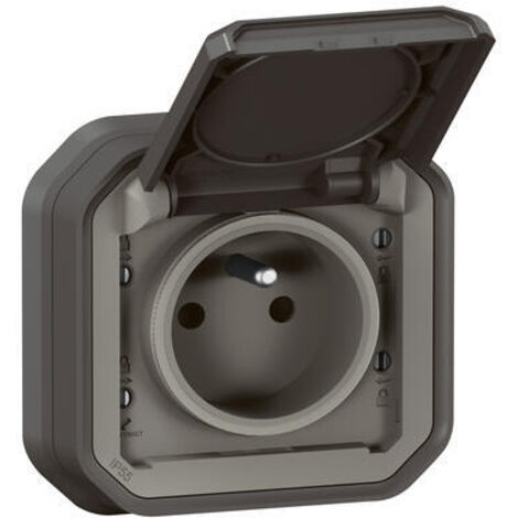Legrand – Prise étanche encastrée 2P+T 16A IP55 250V – Éclipse de protection – Pour intérieur et extérieur – Résistance IK08