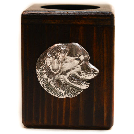 Leonberger - candelabro in legno con un cane, un ricordo unico dopo la perdita di un cane, realizzato a mano da Art-Dog