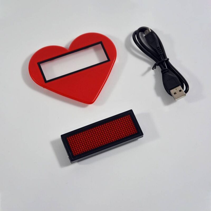 

Barcelona Led - Letrero distintivo LED portátil texto programable rojo con corazón | Rojo