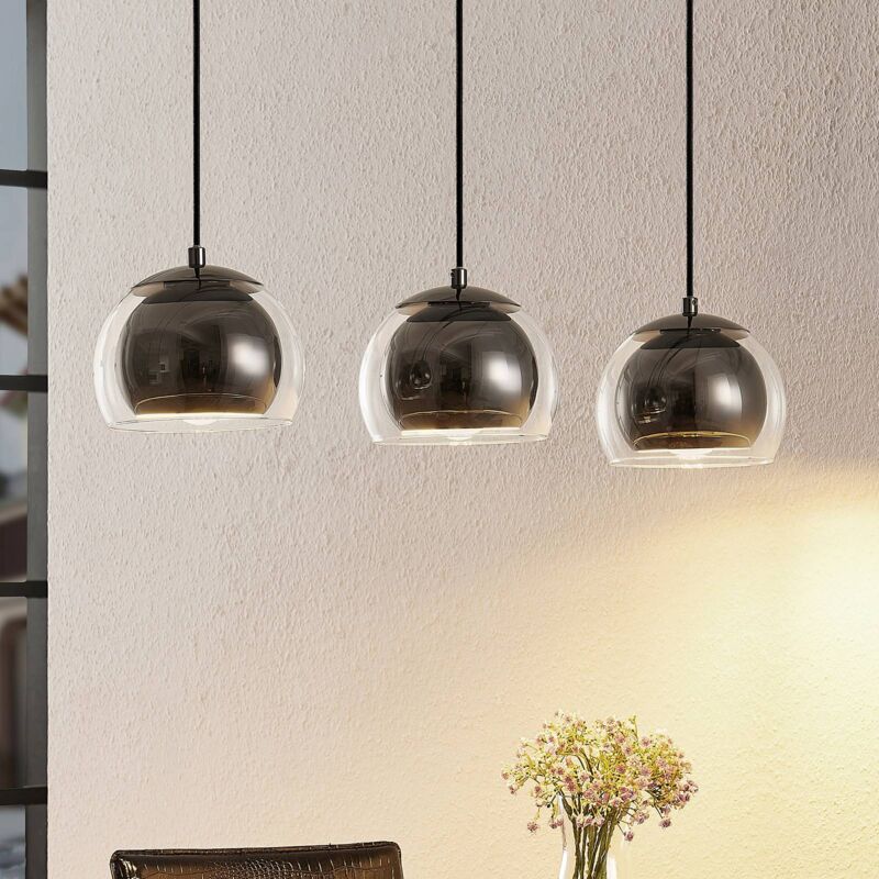 

Lindby Daymien lámpara colgante, 3 luces, negro
