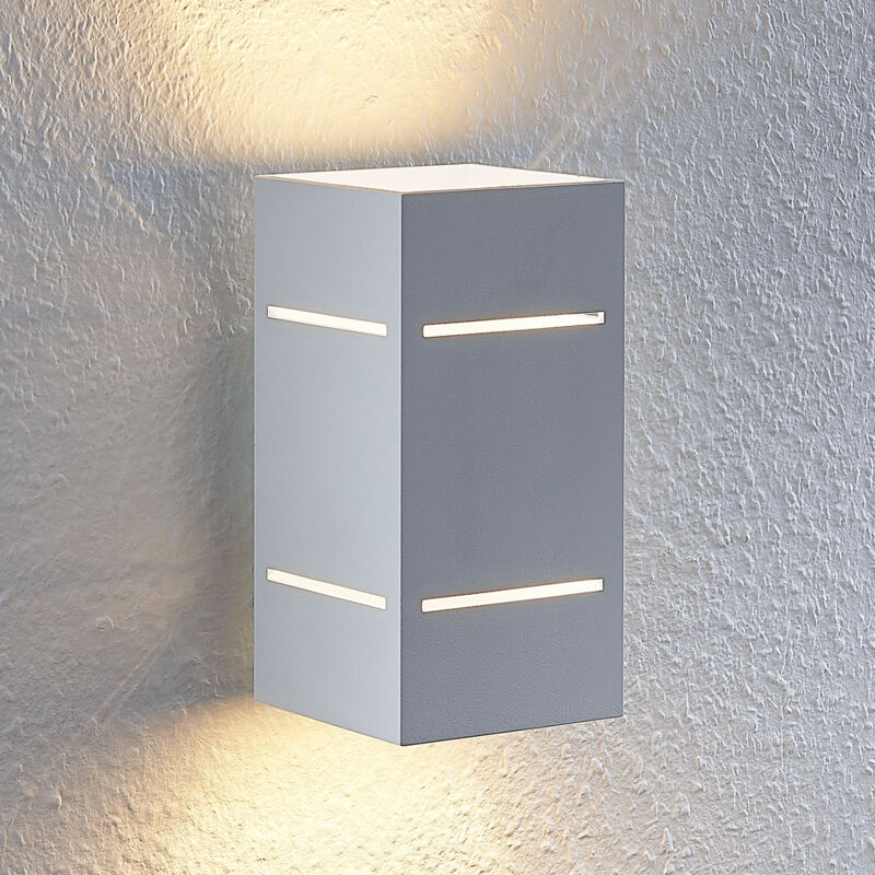 

Lindby Sita lámpara de pared de aluminio, blanco