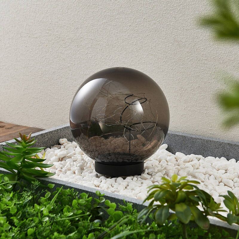 

Lindby Tjelle lámpara LED solar, bola, Ø 20 cm