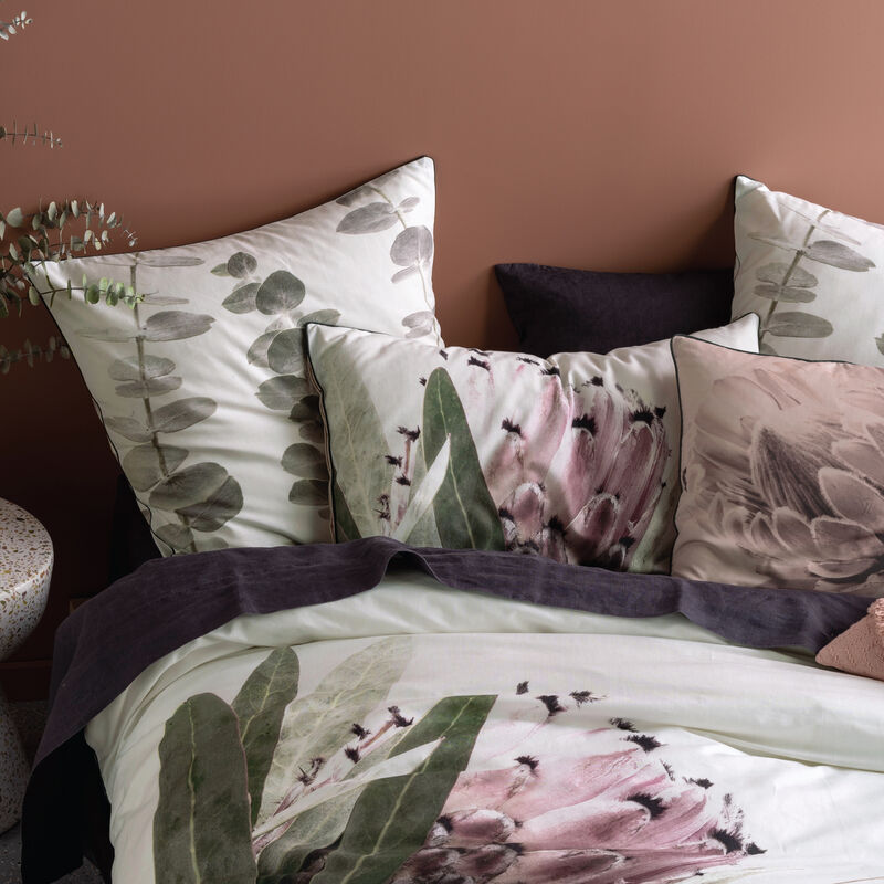 Alice Grandiflora Pillowcase Set 50x75cm Ivory/Green - Ivory/Green - Linen House