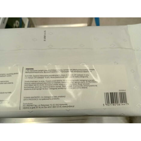 lingettes nettoyantes pour cuir de voiture
