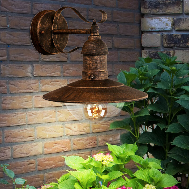 

Lámpara de pared retro para exteriores con farol de acero en oro negro en un juego que incluye bombillas LED