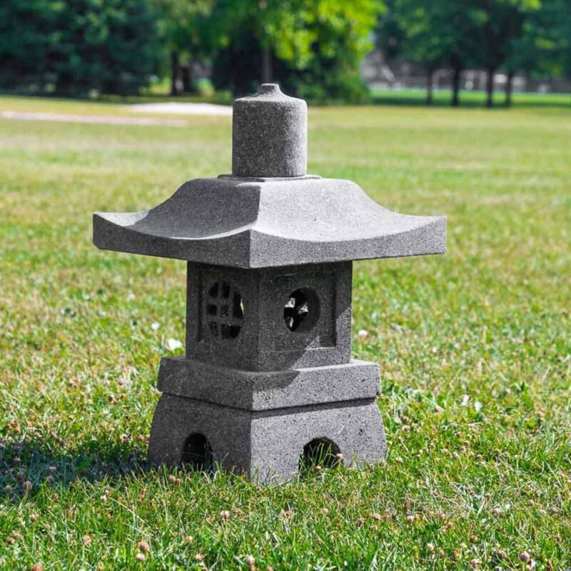 

Linterna de jardín japonés de piedra de lava 55 cm