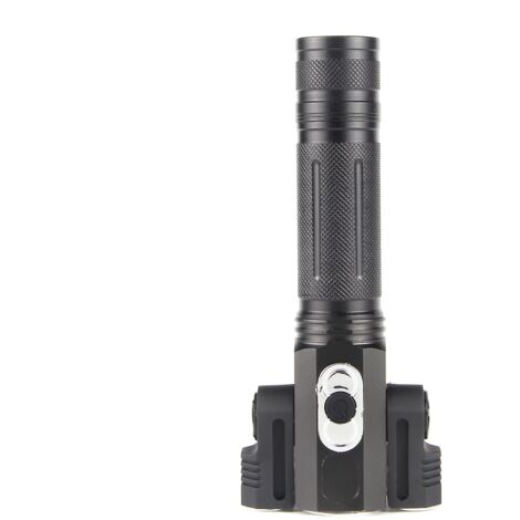 Linterna LED de alta luminosidad, recargable, con tres cabezales ajustables de 180°, T6 + XPE