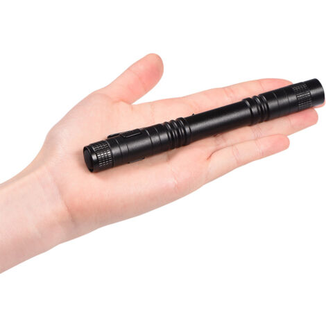 Linterna LED miniatura con clip para bolsos de portátil, funciona con 2 pilas AAA y tiene un clip para colgar.