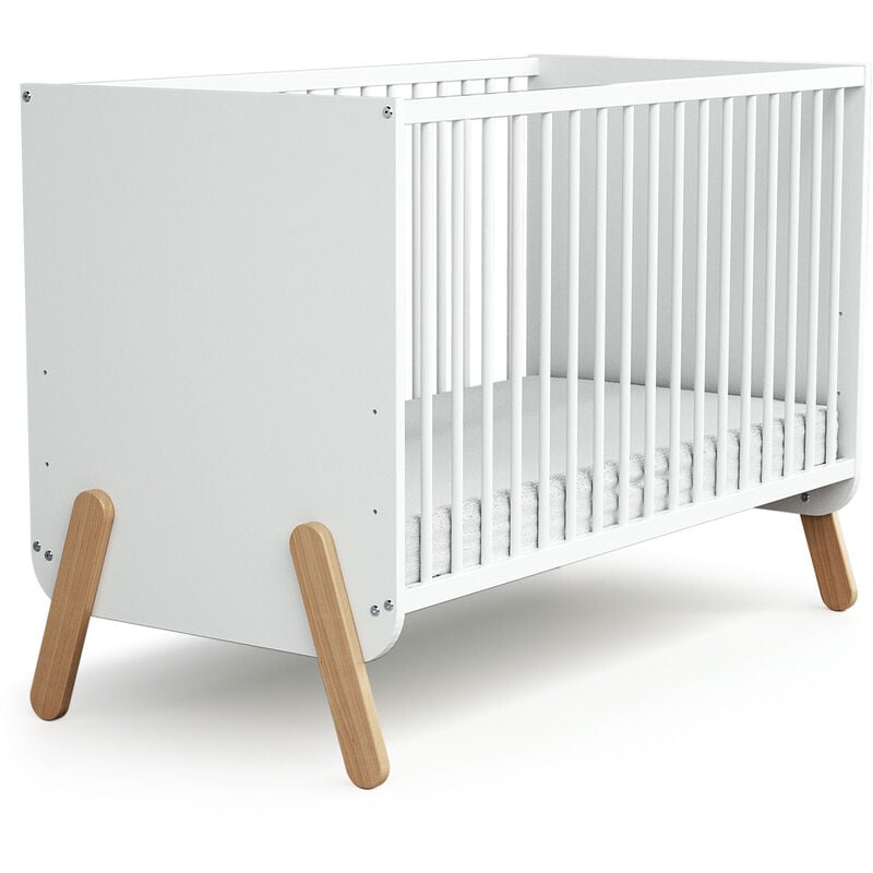 AT4 - Lit bébé en bois pirate Blanc et Hêtre 60 x 120 cm