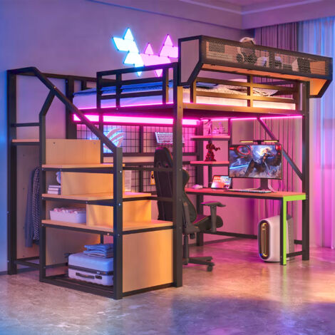 Lit de métal de 140 × 200 cm. Comprend un bureau, des étagères et un espace de stockage. Tout est équipé d’une échelle de sécurité, d’un éclairage LED et d’une prise électrique. La rampe est relevée.