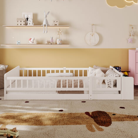 Lit enfant 90 x 200 cm avec rangements ouverts, étagères intégrées, barrière ouvrante, structure en pin et MDF - blanc