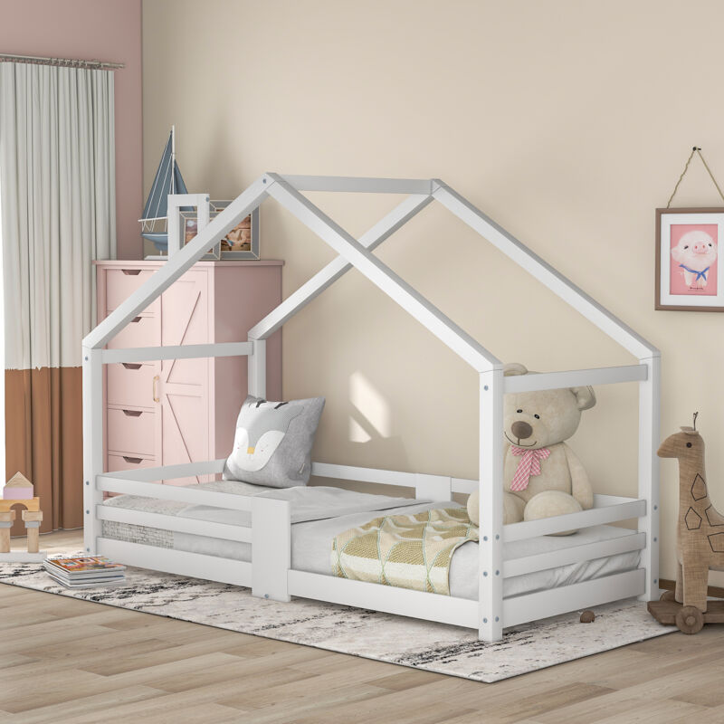 Okwish - Lit cabane 90x200 cm lit simple d'enfant avec cheminée, barriéres de sécurité et sommier à lattes, en pin blanc, sans matelas