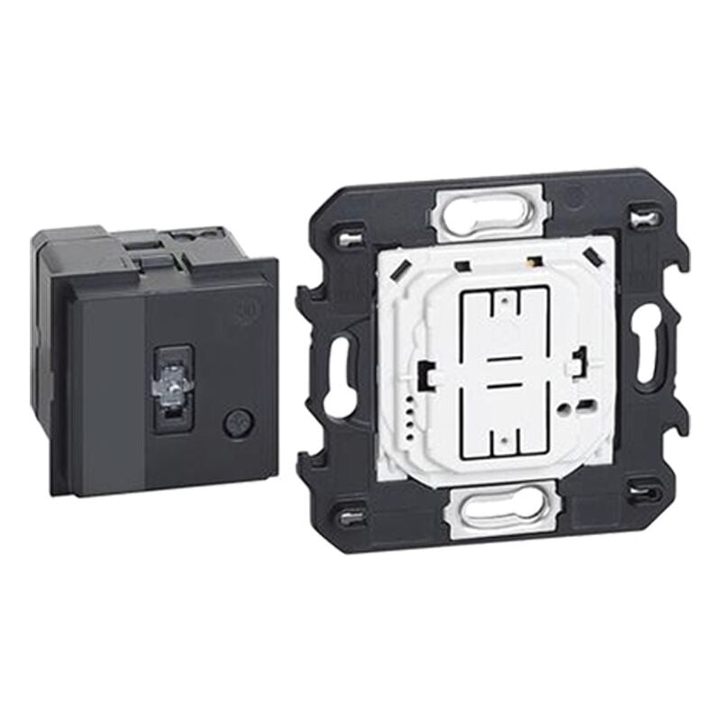 Module Gateway + Départ&Arrivée Bticino Living Now K4500C