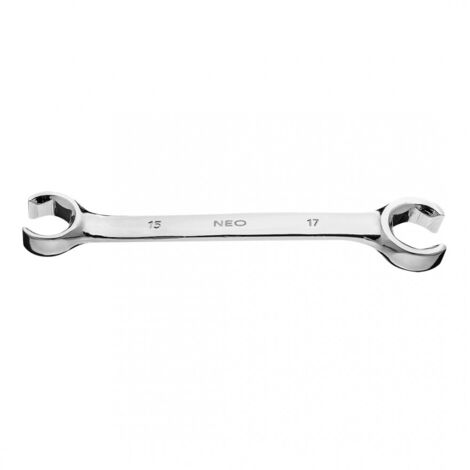 Llave de anillo semiabierta de 15 x 17 mm