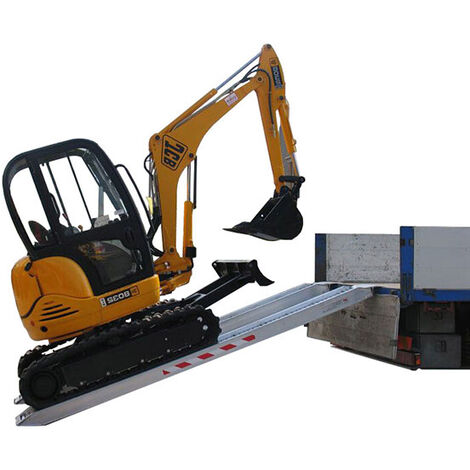 Longueur de rampe 4.50m - Hauteur à franchir de 1350mm - charge max par paire 5060kg pour empattement 2000mm - Vendue à l'unité - M160/45US